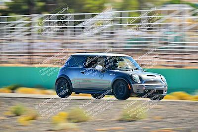 media/Oct-18-2025-Extreme Speed (Sat) [[d6d7e1fef1]]/Group 3 Purple/Session 3 (Turn 1)/